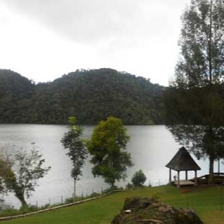 Danau Lau Kawar