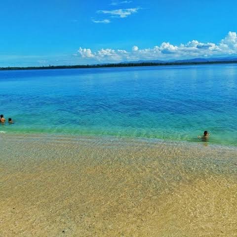 Onolimbu Kecil Island