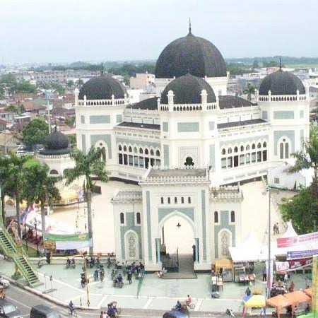 Al-Mashun Grand Mosque