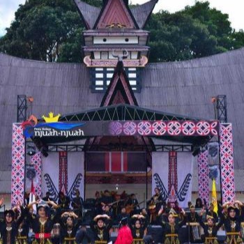 Pesta Budaya Njuah-Njuah