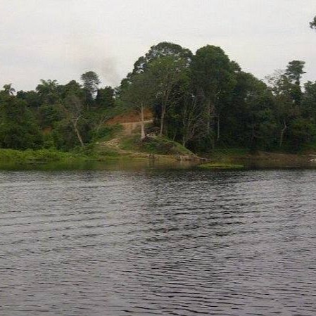 Laut Tador Lake