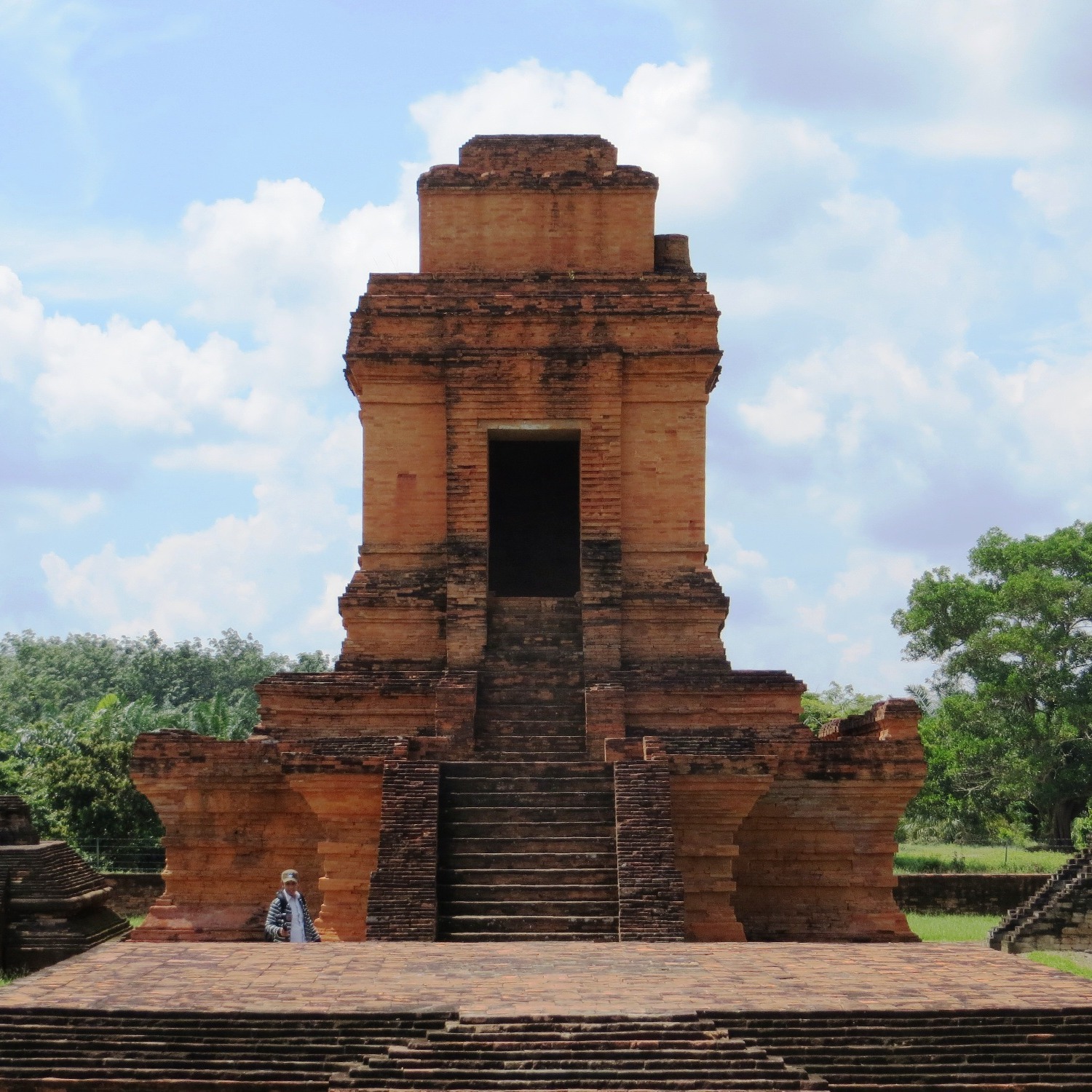 Candi Sipamutung